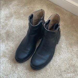 Frye Women’s Ankle Black Leather Boots US Size 8